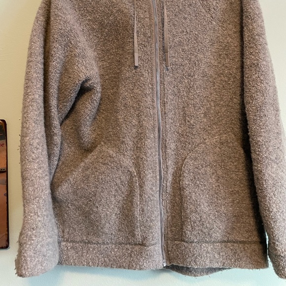 Lululemon wool jacket - Picture 2 of 6